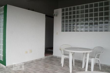 Casa à venda com 230m², 3 quartos e 2 vagasEspaço para festas