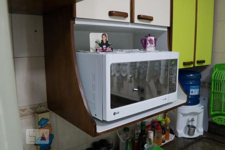 Casa à venda com 230m², 3 quartos e 2 vagasCozinha - Armários