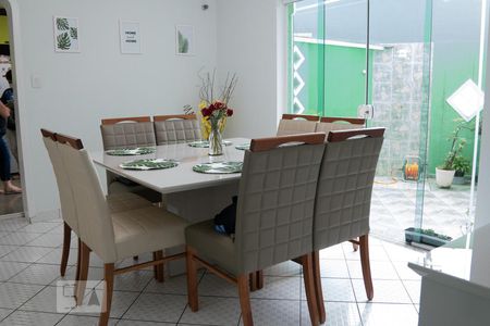 Casa à venda com 230m², 3 quartos e 2 vagasSala de Jantar