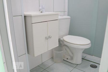 Casa à venda com 230m², 3 quartos e 2 vagasBanheiro da Suíte