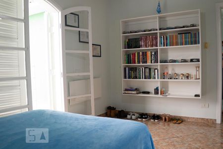 Casa à venda com 230m², 3 quartos e 2 vagasQuarto 1