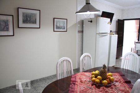 Casa à venda com 208m², 4 quartos e 3 vagasSala Jantar