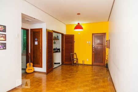 Sala de apartamento para alugar com 1 quarto, 50m² em Centro, Belo Horizonte