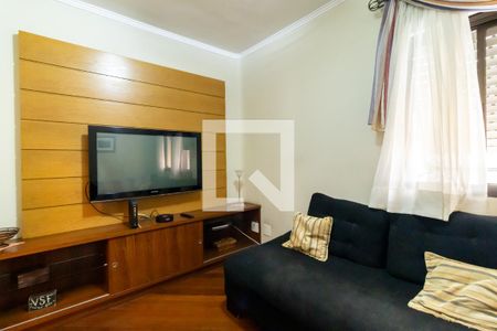 Apartamento à venda com 185m², 3 quartos e 3 vagas Apartamento à venda com 185m², 3 quartos e 3 vagasSala de TV