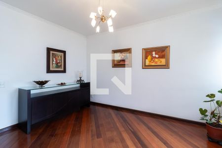 Apartamento à venda com 185m², 3 quartos e 3 vagas Apartamento à venda com 185m², 3 quartos e 3 vagasSala de Jantar