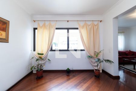 Apartamento à venda com 185m², 3 quartos e 3 vagas Apartamento à venda com 185m², 3 quartos e 3 vagasSala de Jantar