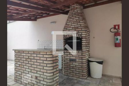 Apartamento à venda com 185m², 3 quartos e 3 vagas Apartamento à venda com 185m², 3 quartos e 3 vagasÁrea comum - Churrasqueira