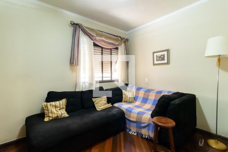 Apartamento à venda com 185m², 3 quartos e 3 vagas Apartamento à venda com 185m², 3 quartos e 3 vagasSala de TV