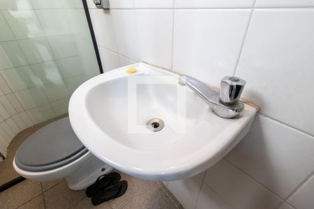 Apartamento à venda com 185m², 3 quartos e 3 vagas Apartamento à venda com 185m², 3 quartos e 3 vagasBanheiro de Serviço