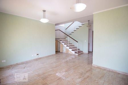 Sala de casa à venda com 5 quartos, 290m² em Jardim das Samambaias, Jundiaí