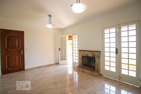 Sala de casa à venda com 5 quartos, 290m² em Jardim das Samambaias, Jundiaí