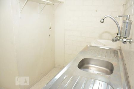 Cozinha de apartamento para alugar com 1 quarto, 34m² em Cocotá, Rio de Janeiro