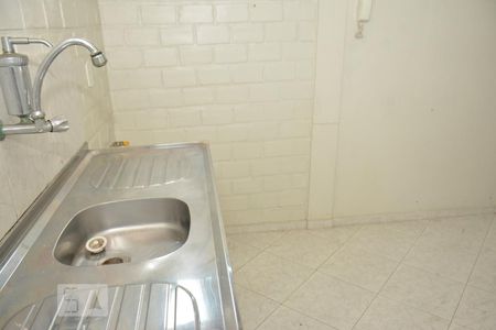Cozinha de apartamento para alugar com 1 quarto, 34m² em Cocotá, Rio de Janeiro