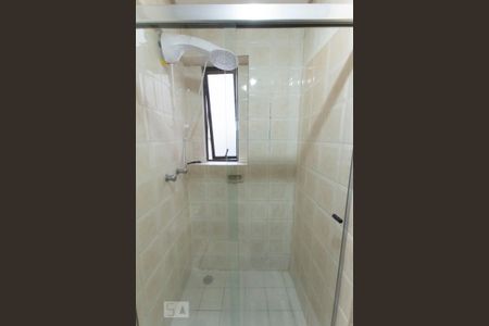 Apartamento à venda com 155m², 3 quartos e 2 vagas Apartamento à venda com 155m², 3 quartos e 2 vagasDetalhe banheiro