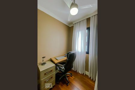 Apartamento à venda com 69m², 3 quartos e 2 vagasQuarto