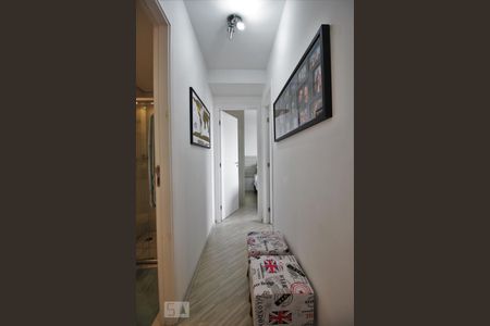 Apartamento para alugar com 67m², 2 quartos e 1 vagaCorredor