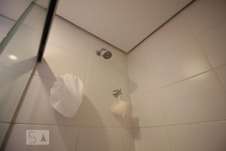 Apartamento para alugar com 67m², 2 quartos e 1 vagaChuveiro