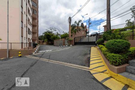 Apartamento à venda com 68m², 2 quartos e 1 vaga Apartamento à venda com 68m², 2 quartos e 1 vagaÁrea comum