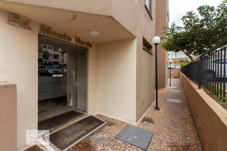 Apartamento à venda com 68m², 2 quartos e 1 vaga Apartamento à venda com 68m², 2 quartos e 1 vagaFachada do bloco