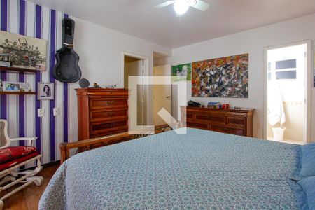 Apartamento à venda com 303m², 3 quartos e 2 vagas Apartamento à venda com 303m², 3 quartos e 2 vagasQuarto 3 suíte