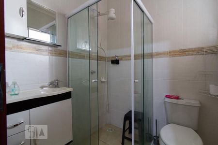 Banheiro de apartamento para alugar com 1 quarto, 40m² em Wanel Ville, Sorocaba