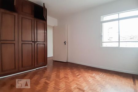 Casa à venda com 190m², 3 quartos e 2 vagas Casa à venda com 190m², 3 quartos e 2 vagasQuarto 2