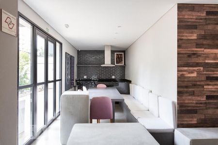 Apartamento à venda com 39m², 1 quarto e 1 vaga Apartamento à venda com 39m², 1 quarto e 1 vagaÁrea comum - Salão de Festas