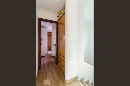 Casa à venda com 137m², 3 quartos e 2 vagasCorredor