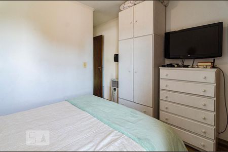 Casa à venda com 137m², 3 quartos e 2 vagasSuíte