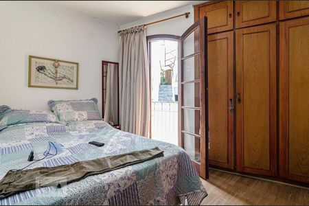 Casa à venda com 137m², 3 quartos e 2 vagasQuarto 2