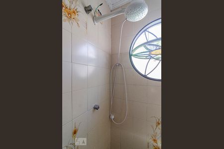 Casa à venda com 137m², 3 quartos e 2 vagasBanheiro da suíte