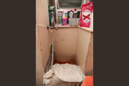 Apartamento à venda com 70m², 2 quartos e 1 vagaÁrea de Serviço