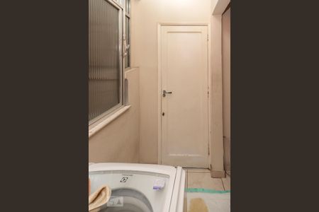 Apartamento à venda com 70m², 2 quartos e 1 vagaÁrea de Serviço