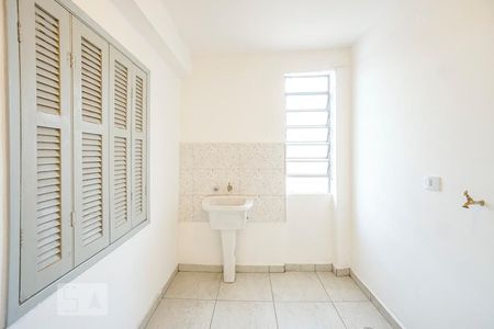 Casa à venda com 227m², 5 quartos e sem vaga Casa à venda com 227m², 5 quartos e sem vagaÁrea de serviço