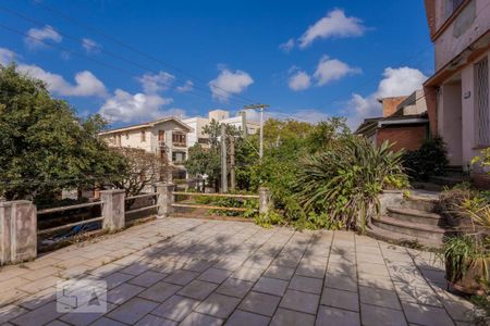 Casa à venda com 359m², 1 quarto e 1 vaga Casa à venda com 359m², 1 quarto e 1 vagaPátio