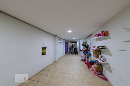 Casa à venda com 150m², 3 quartos e 4 vagas Casa à venda com 150m², 3 quartos e 4 vagasGaragem
