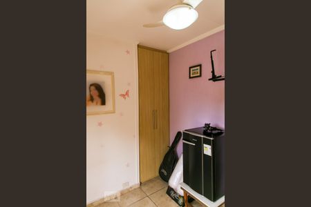 Casa à venda com 330m², 4 quartos e 2 vagas Casa à venda com 330m², 4 quartos e 2 vagasQuarto 2