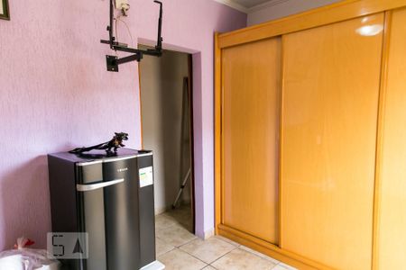 Casa à venda com 330m², 4 quartos e 2 vagas Casa à venda com 330m², 4 quartos e 2 vagasQuarto 2