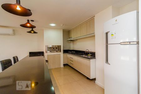 Apartamento à venda com 64m², 2 quartos e 2 vagas Apartamento à venda com 64m², 2 quartos e 2 vagasÁrea comum - Salão de festas