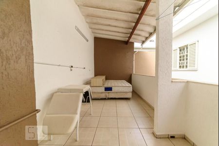 Casa à venda com 295m², 5 quartos e 3 vagas Casa à venda com 295m², 5 quartos e 3 vagasÁrea Externa