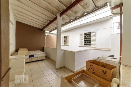 Casa à venda com 295m², 5 quartos e 3 vagas Casa à venda com 295m², 5 quartos e 3 vagasÁrea Externa