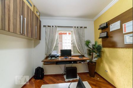 Casa à venda com 295m², 5 quartos e 3 vagas Casa à venda com 295m², 5 quartos e 3 vagasEscritório