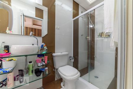 Casa à venda com 295m², 5 quartos e 3 vagas Casa à venda com 295m², 5 quartos e 3 vagasBanheiro da Suíte