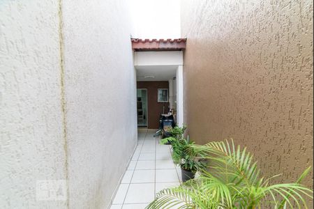 Casa à venda com 295m², 5 quartos e 3 vagas Casa à venda com 295m², 5 quartos e 3 vagasQuintal
