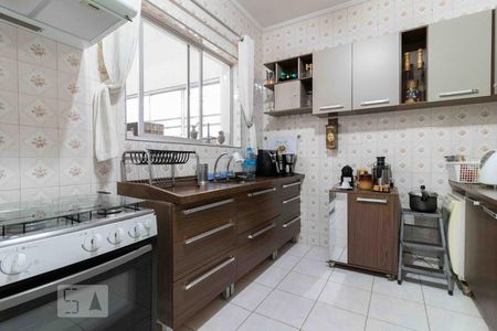 Casa à venda com 120m², 3 quartos e 1 vaga Casa à venda com 120m², 3 quartos e 1 vagaCozinha