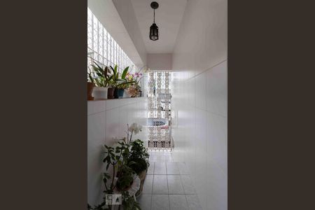 Casa à venda com 120m², 3 quartos e 1 vaga Casa à venda com 120m², 3 quartos e 1 vagaÁrea Externa - Entrada