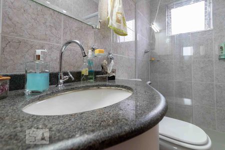 Casa à venda com 120m², 3 quartos e 1 vaga Casa à venda com 120m², 3 quartos e 1 vagaBanheiro da Suíte