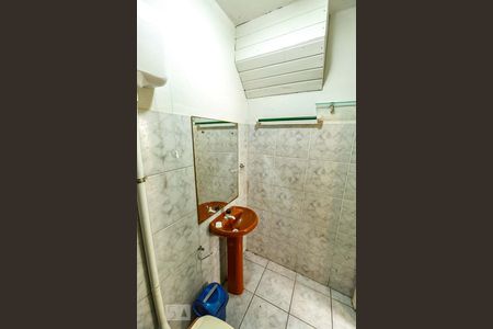 Casa à venda com 150m², 1 quarto e sem vaga Casa à venda com 150m², 1 quarto e sem vagaBanheiro 1