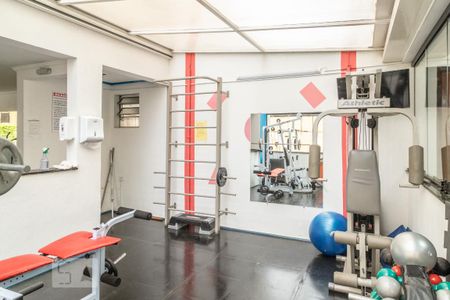 Apartamento para alugar com 63m², 2 quartos e 1 vaga Apartamento para alugar com 63m², 2 quartos e 1 vagaÁrea comum - Academia