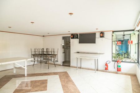 Apartamento para alugar com 63m², 2 quartos e 1 vaga Apartamento para alugar com 63m², 2 quartos e 1 vagaÁrea comum - Salão de festas
